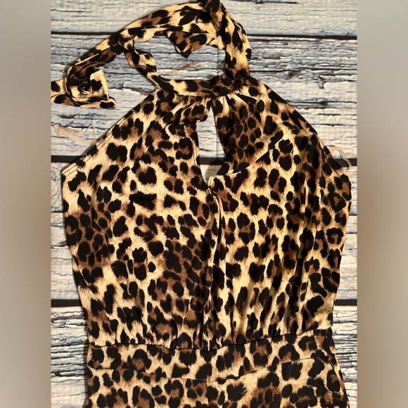 Charlotte Russe Leopard Print Wide-Leg Pants - Picture 3 of 7